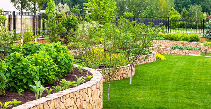 Home Garden bed - Yard & Stone Landscaping - Northumberland